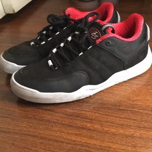 És skateboarding shoes Evants